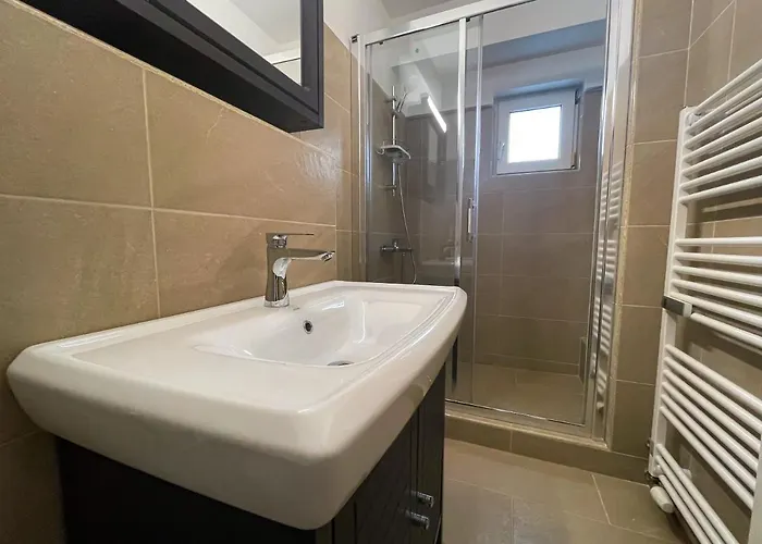 National Arena Mega Mall Elana *