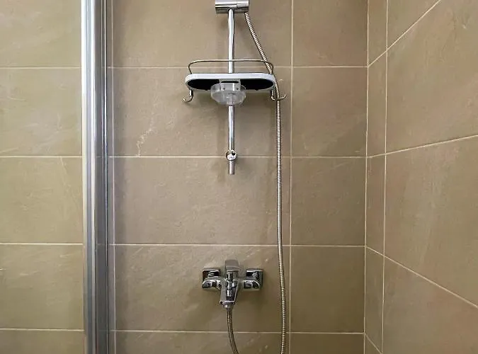 National Arena Mega Mall Elana Apartment